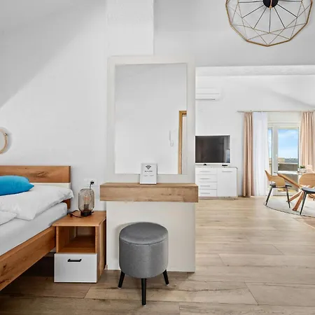 1 Bedroom Stunning In * Медулин
